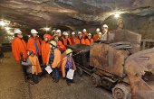 Fuehrung durch das Besucherbergwerk Tiefer Stollen