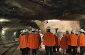 Fuehrung durch das Besucherbergwerk Tiefer Stollen